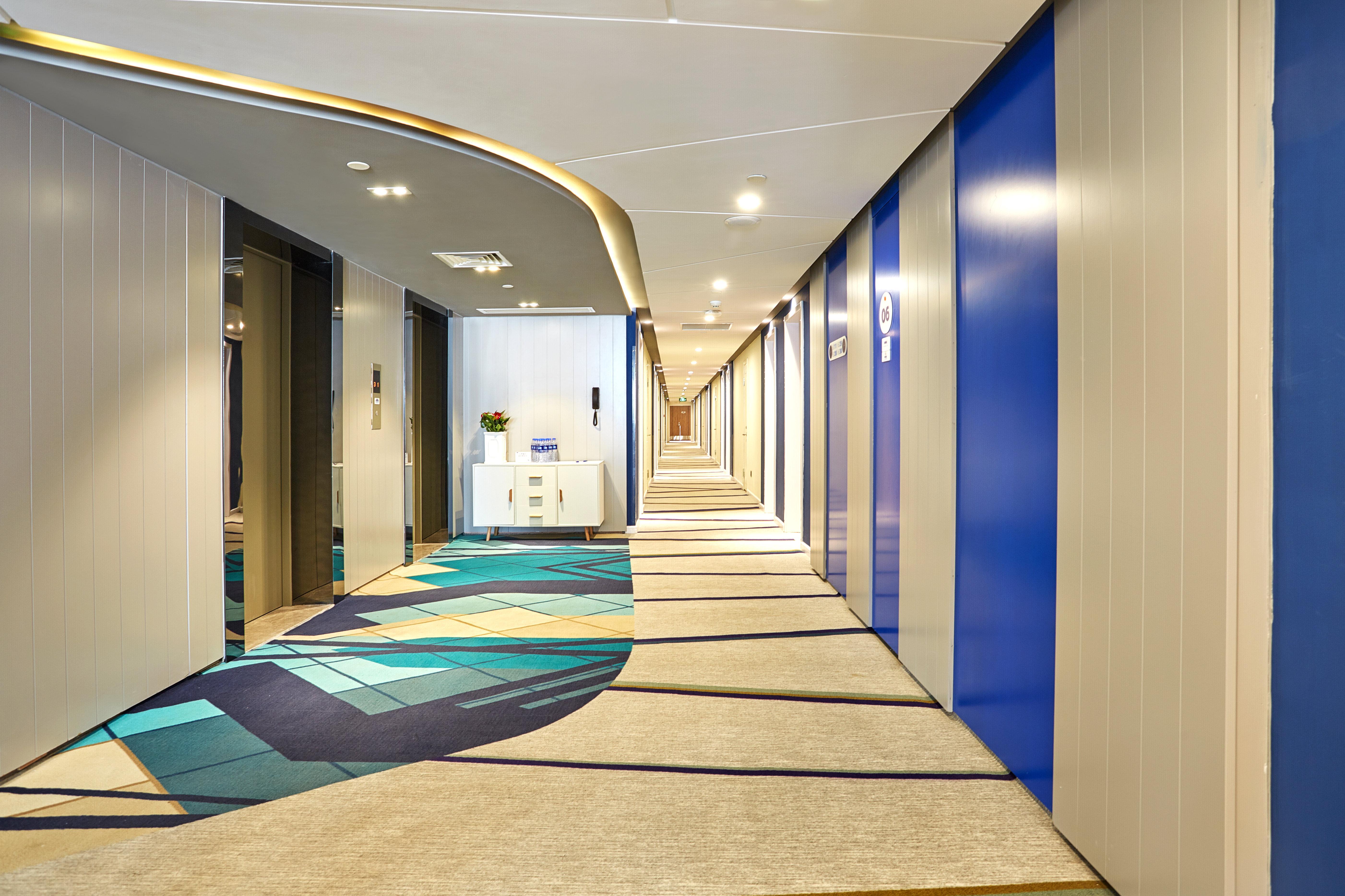 Holiday Inn Express Nanjing Xuanwu Lake By Ihg Εξωτερικό φωτογραφία