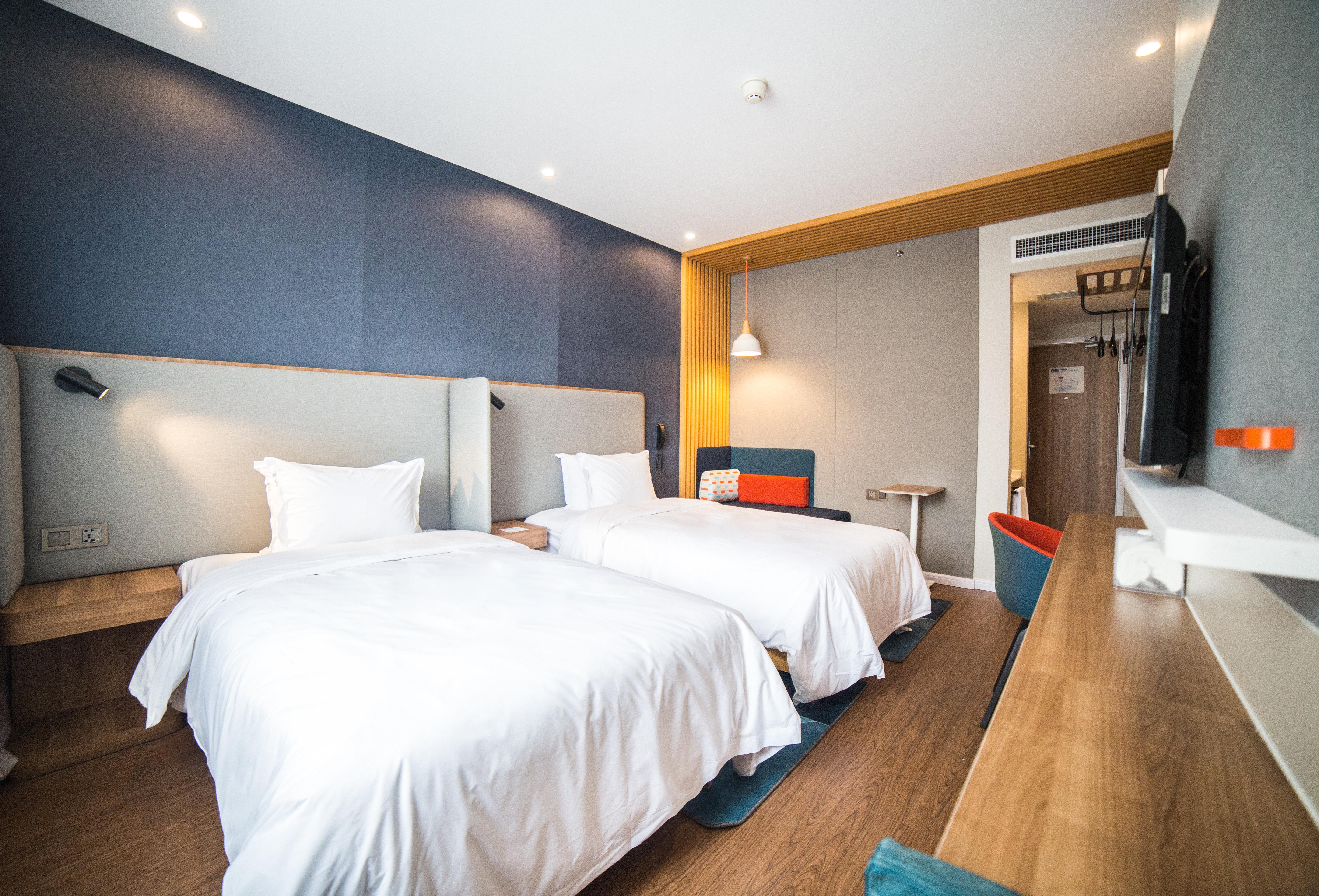 Holiday Inn Express Nanjing Xuanwu Lake By Ihg Εξωτερικό φωτογραφία